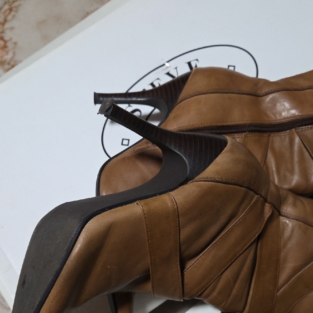 Steve Madden Brown Heeled Boots - Picture 6 of 10